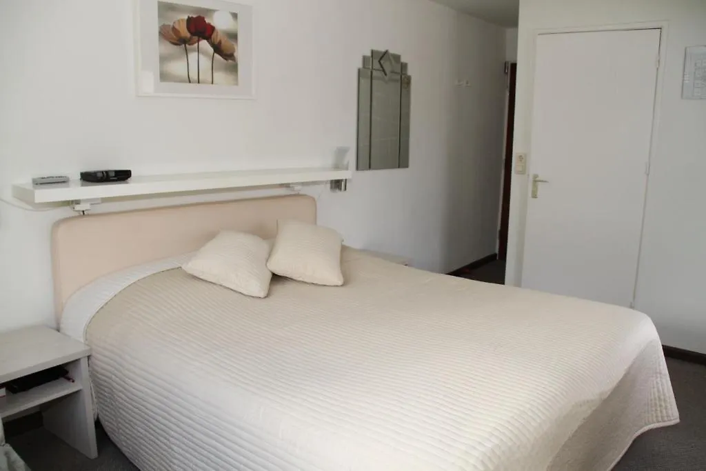 Hotel De Eik Valkenburg aan de Geul 3*,